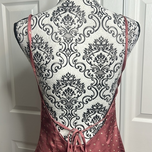 Nastygal Pink Gold Draped Front Lightweight NWT 8 - Picture 6 of 9